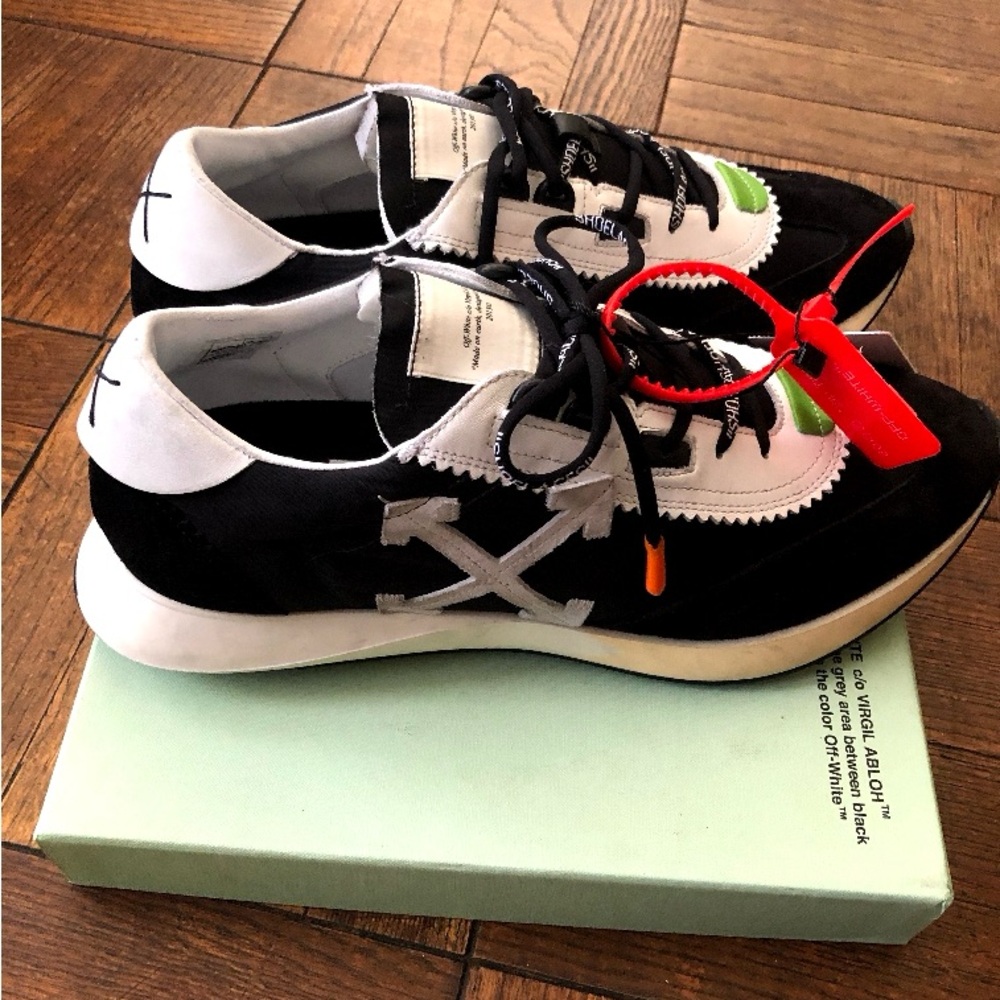 OFF-WHITE/runner/low top sneakers